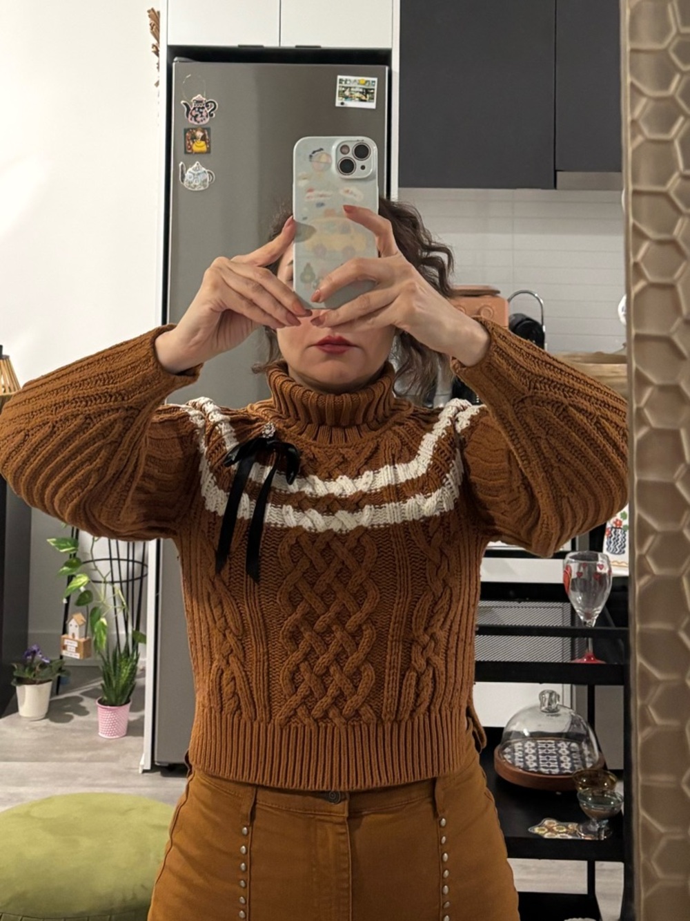 Maeve (Anthropologie)Brown Cable Knit Turtleneck Sweater … cropped